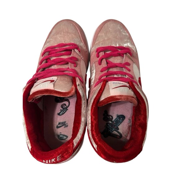 Nike Dunk Low SB x Strange Love Valentines Day Pink Red CT2552-800 Sz 8 - Picture 9 of 12